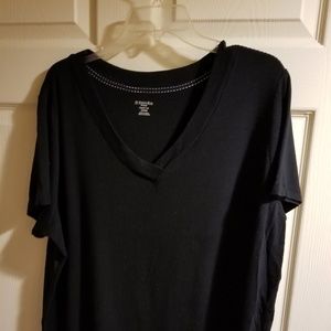 St John's Bay Black V-Neck Tee 3X New